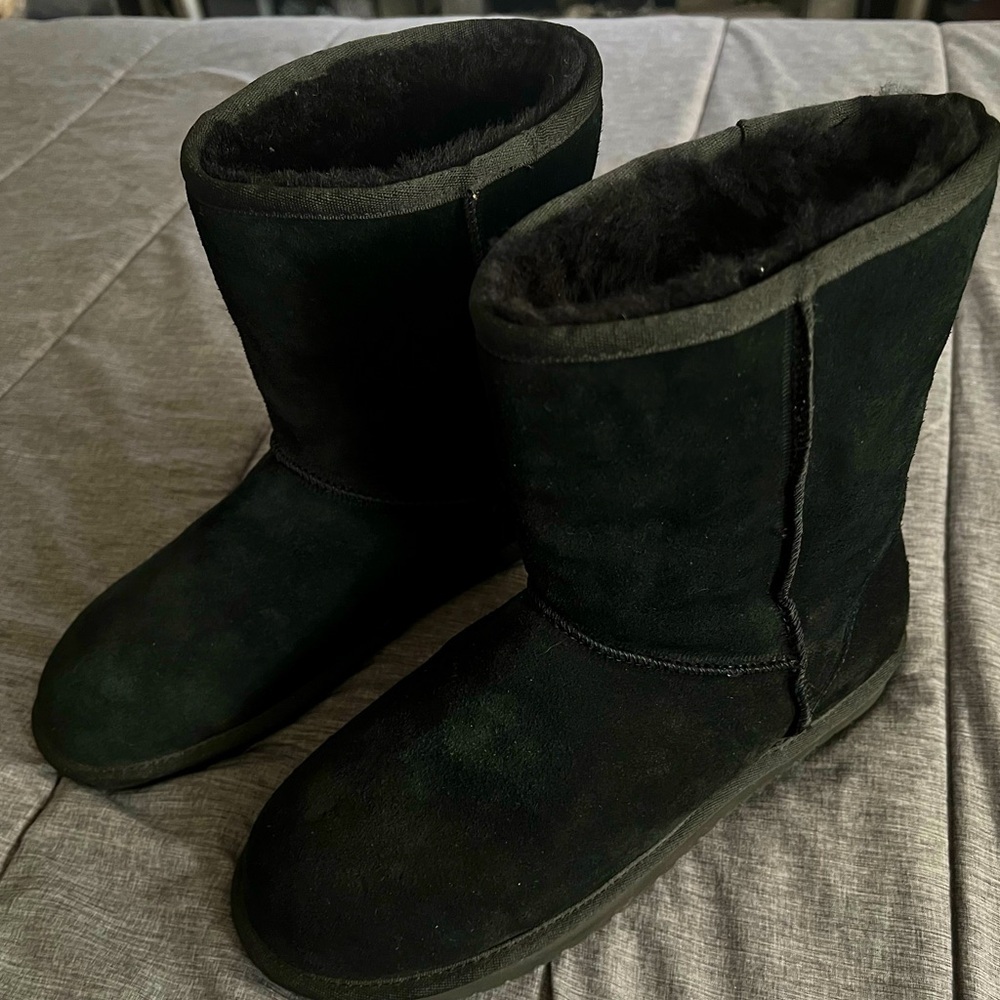 Koolaburra by UGG Women's Koola Short Black Boot Sz 9